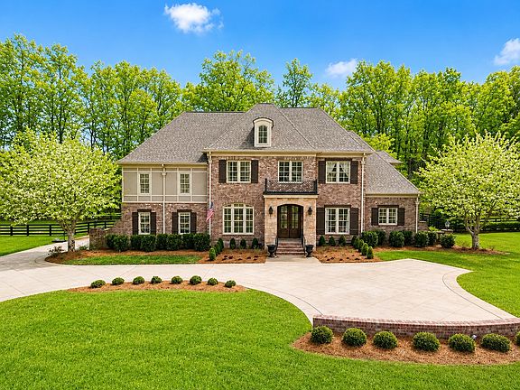 4th image of 5007 Buds Farm Ln