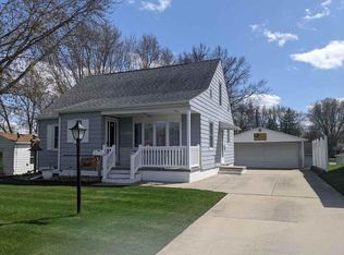 1728 Howard Ave, Waterloo, IA 50702