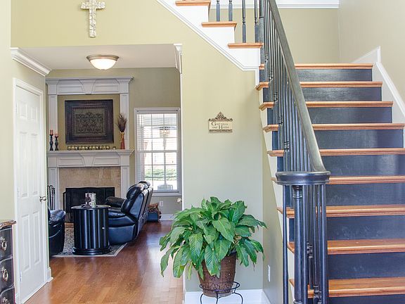 Wonderful Foyer