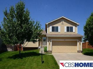8820 N 77th Ave, Omaha, NE 68122