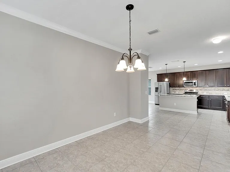 5320 Sagecrest Dr — Photo 20