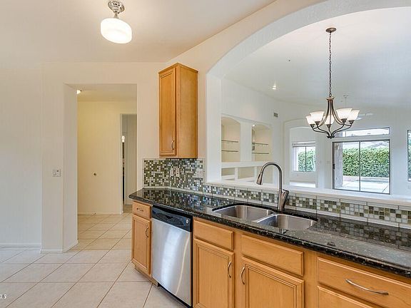 Kitchen 3