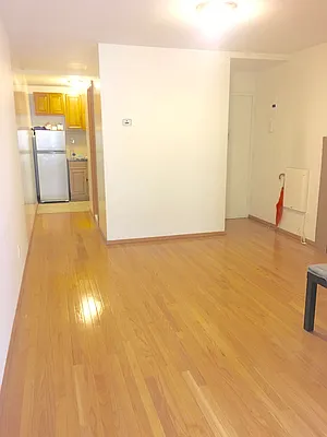 Rented by Warren T Real Estate Corp. | media 4