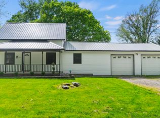 13113 Wappes Rd, Churubusco, IN 46723