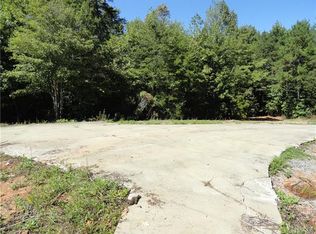 2020 Bethel Church Rd, Marion, NC 28752