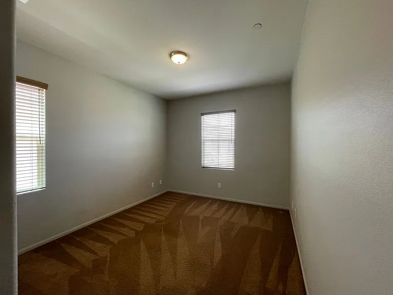 1591 Stow Grove Ave — Photo 26
