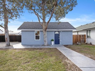 702 E 7th Ave, Kennewick, WA, 99336