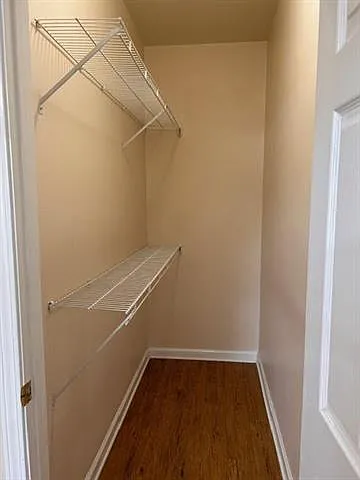 4807 Evangeline St — Photo 9