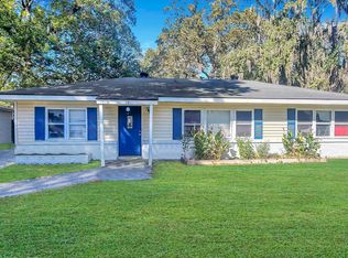 15 Warren Dr, Port Wentworth, GA 31407