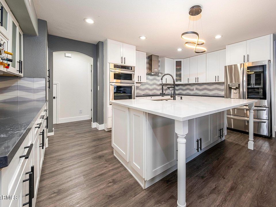 1st image of 1112 W VILLA MARIA Drive