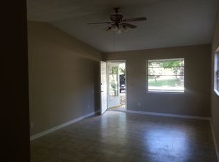 1410 26th Ave SW, Vero Beach, FL 32962