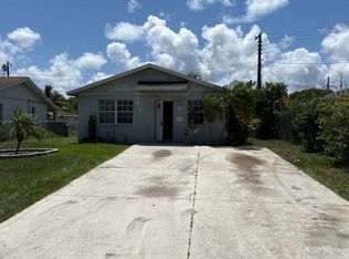 615 Alpine Ave, Lake Worth, FL 33461