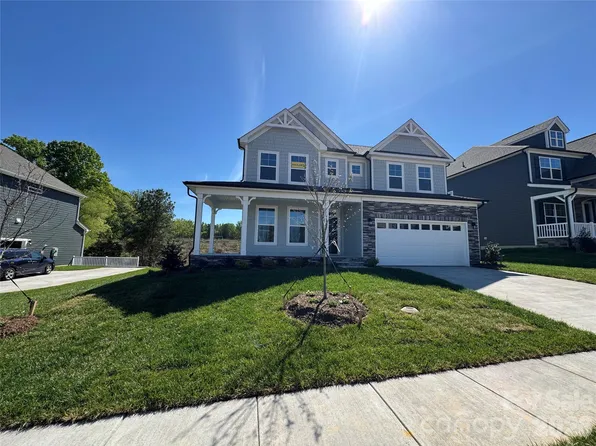 1367 Knob Creek Dr, Gastonia, NC 28054