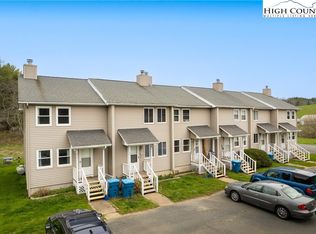 198 Creekside Ln, Boone, NC 28607