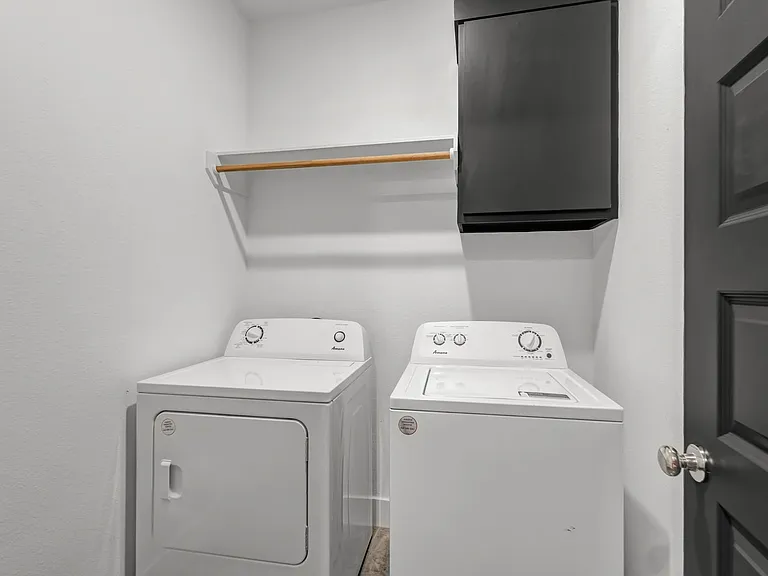 3011 Alpha Wolf Ct — Photo 11