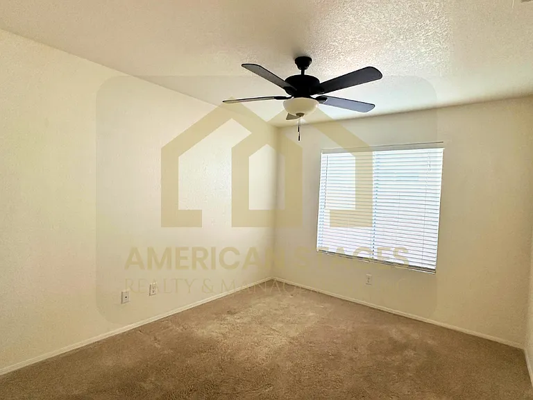 1417 Glen Ellen Ln — Photo 9