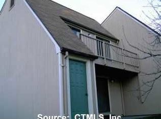 31 Hewitt Rd APT C1, Mystic, CT 06355