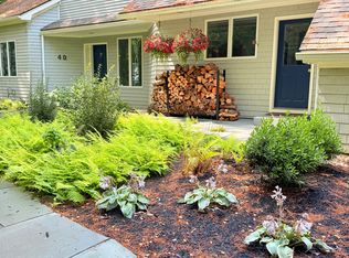 40 Cunningham Rd, Freeport, ME 04032