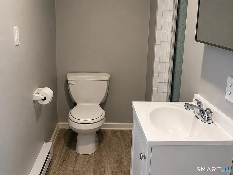 50 Olive St #3N — Photo 5