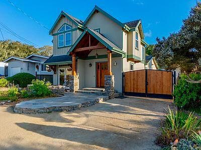 Off-street parking in front of the gate accommodates large family vehicles. Behind the lockable gate is enough space for two additional vehicles.