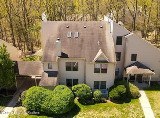 107 Larkspur Ln, Jackson, NJ