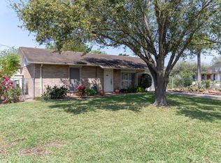 4 Laura Ln, Brownsville, TX 78521