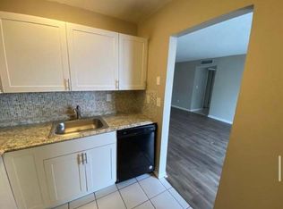 499 NW 165th Street Rd, Miami, FL 33169