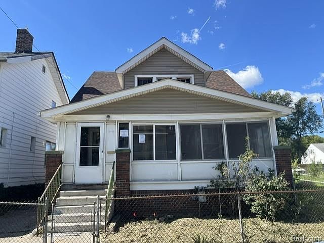 1st image of 15355 Northlawn St