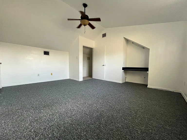 3321 Colquitt Rd — Photo 31