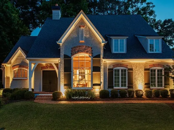 110 Windsor Cv, Sandy Springs, GA 30328