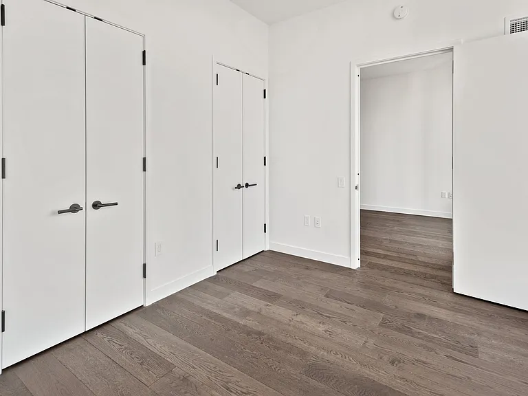 11 Hoyt St #19K — Photo 10
