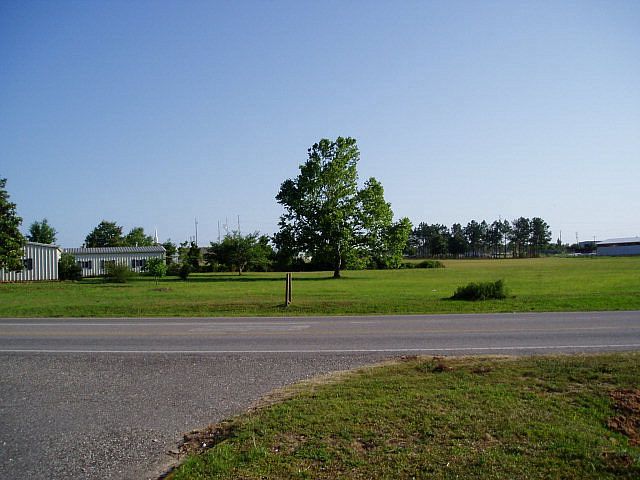 1st image of 33940 Us Highway 98