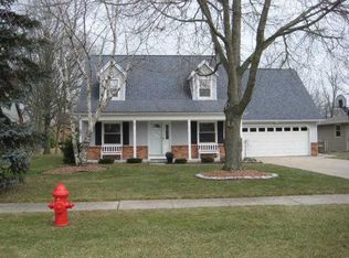 6513 Oak Brook Dr, Whitehouse, OH 43571