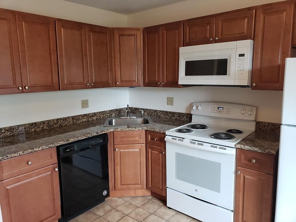 Fully-applianced kitchen