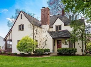 45 W Schreyer Pl, Columbus, OH 43214