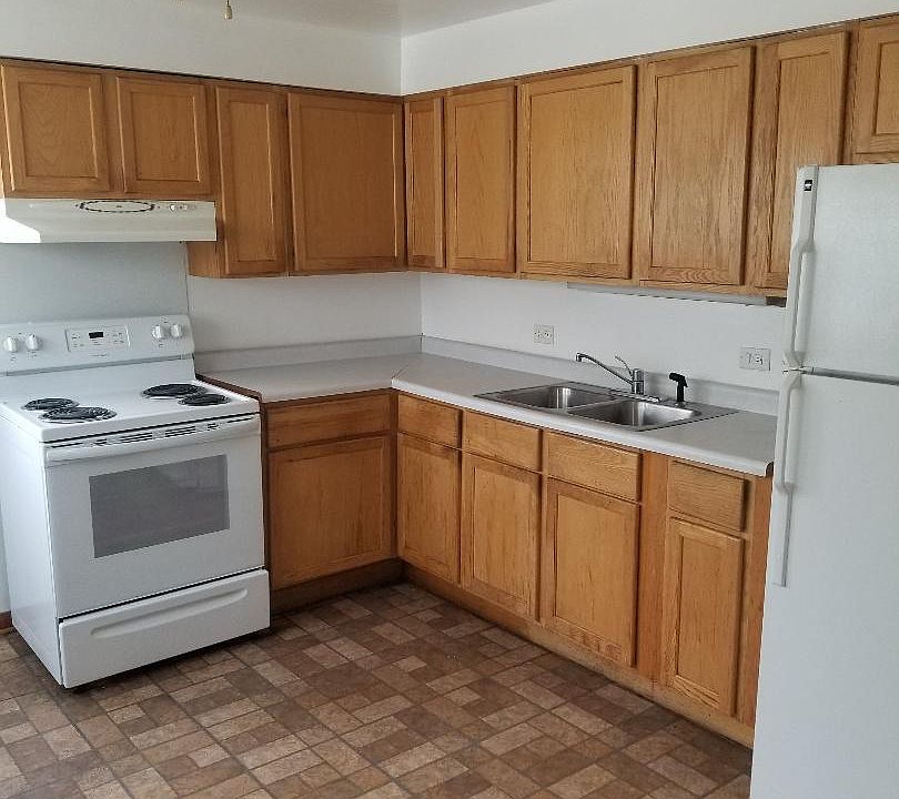 2nd image of 3107 Elm St APT A