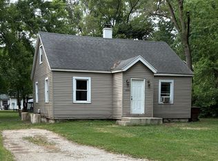 2039 Taube Ave, Benton Harbor, MI 49022