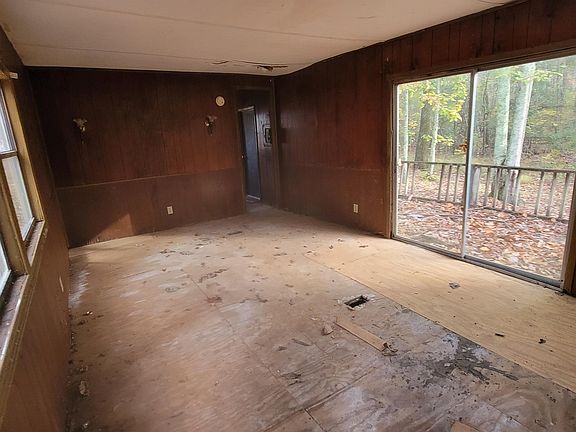 2nd image of 2478C Rocky Hollow Ln