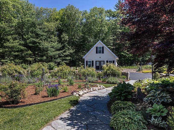 5th image of 178 Pine Hill Rd
