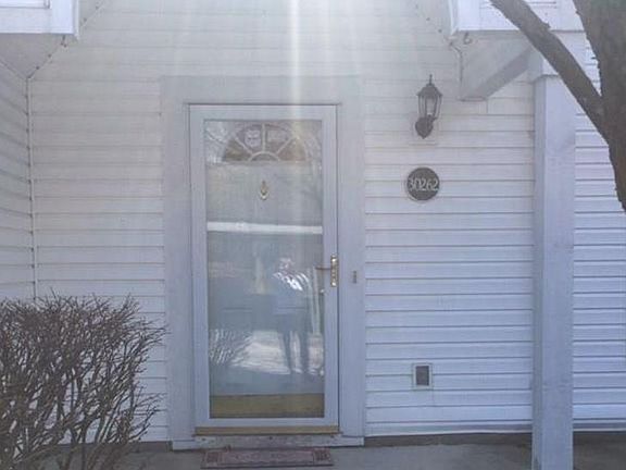 2nd image of 30262 Nantucket Dr