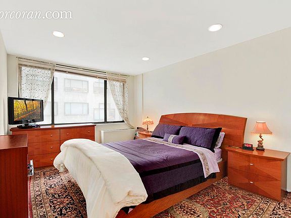 2nd image of 77 Bleecker St APT 513