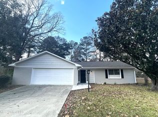 802 Longwood Pl, Clinton, MS 39056