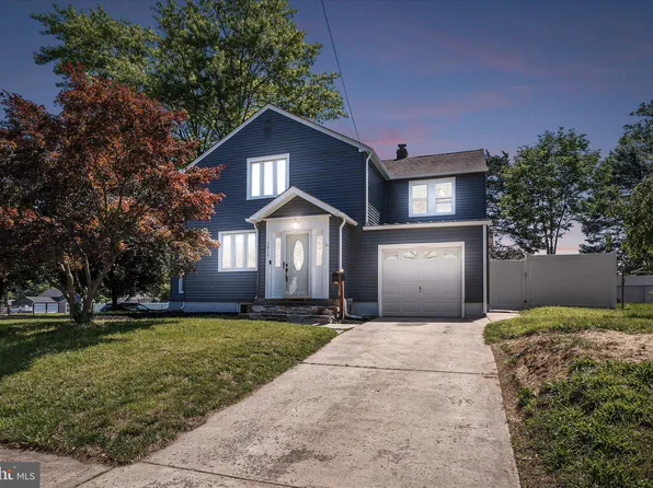 2917 Quakerbridge Rd, Trenton, NJ 08619