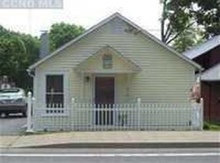 1038 Kinderhook St, Valatie, NY 12184