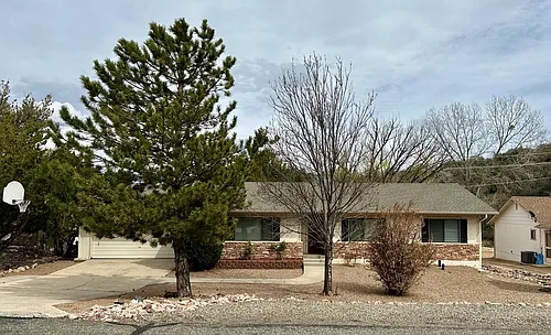 657 Tawa Ct Photo 1