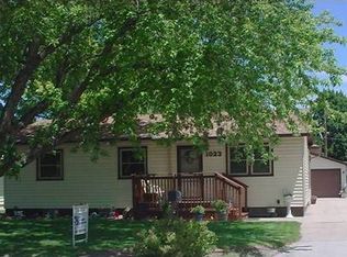 1023 Sherman Ave, Grand Island, NE 68803