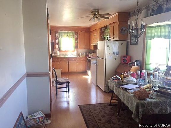 4th image of 110 Virginia Ave