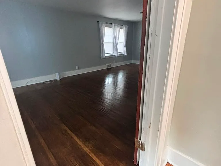 350 Crosby Ave #1 — Photo 5