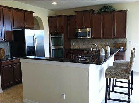 2nd image of 825 Woods Landing Dr