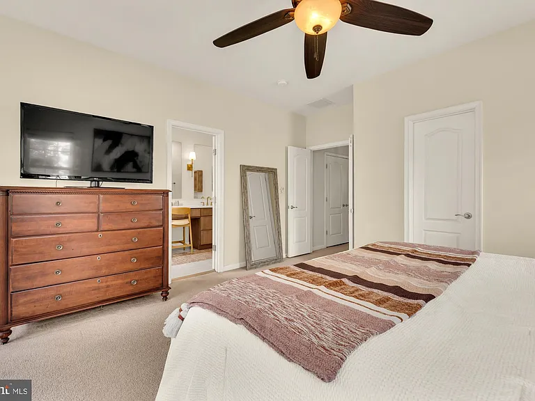 6747 Applemint Ln — Photo 23